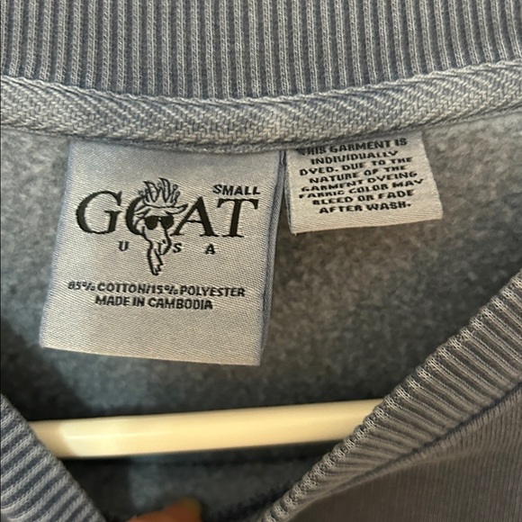 GOAT USA Men's Blue Crewneck Sweatshirt size small - Picture 3 of 6